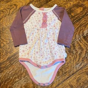Burt’s Bees Baby Onesie